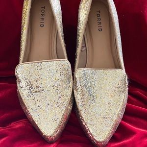 Size 10 Torrid gold glitter loafers